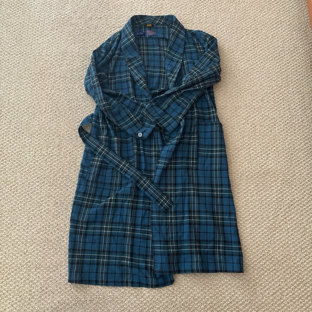 Vintage Pendleton robe